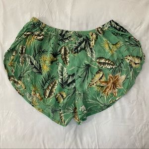 Amuse Soceity Green Palm Shorts